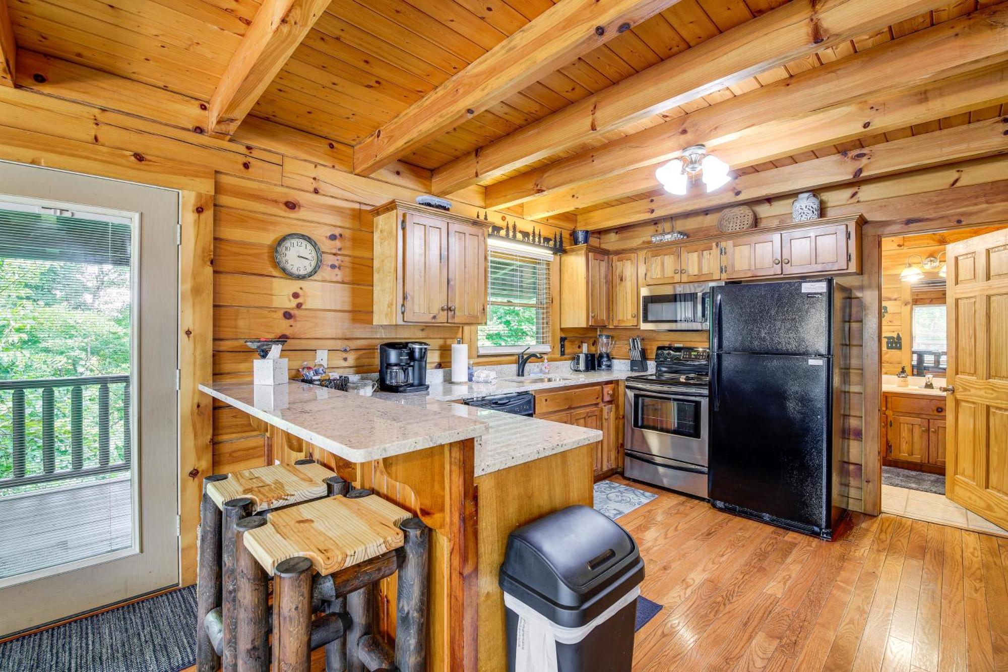 Pigeon Forge Cabin Premier Location And Hot Tub Zewnętrze zdjęcie