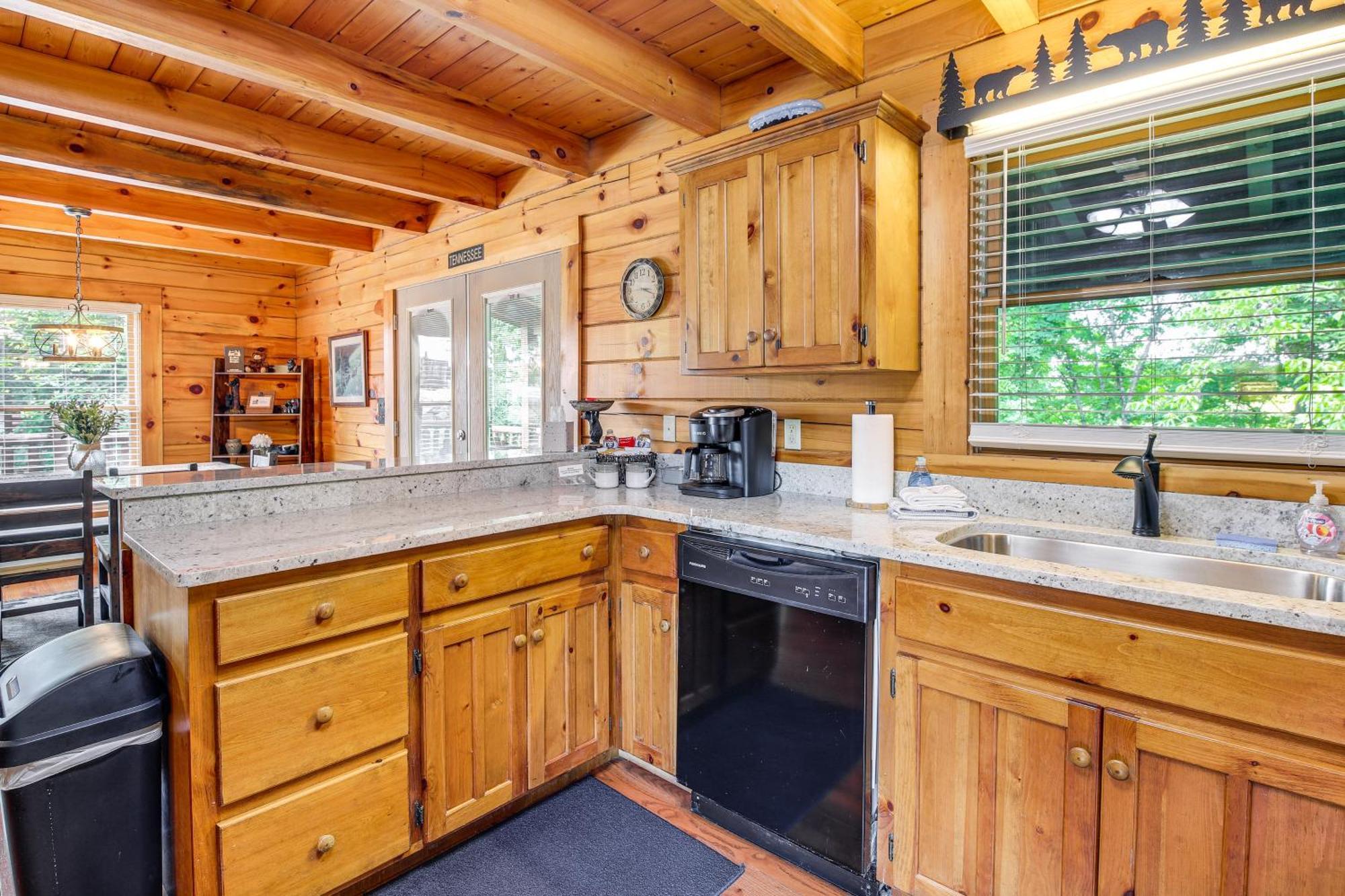 Pigeon Forge Cabin Premier Location And Hot Tub Zewnętrze zdjęcie